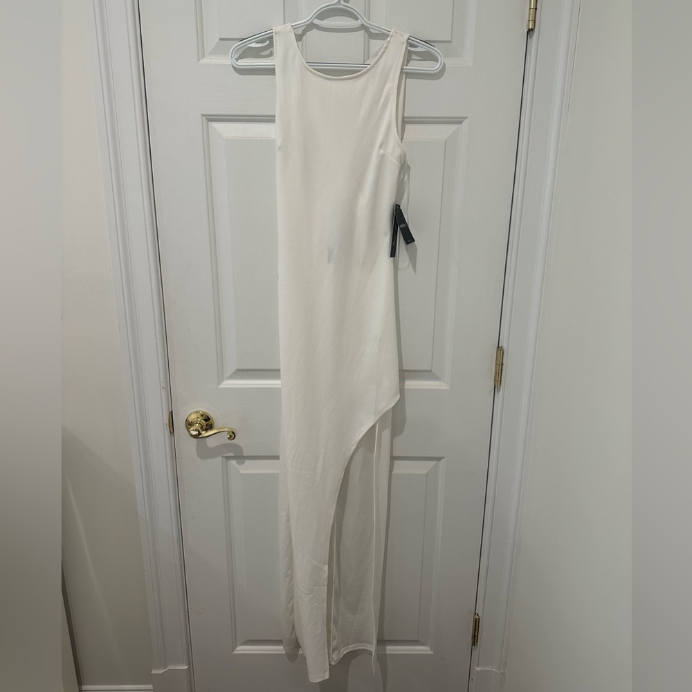 Forever 21 Asymmetrical Cross-Back White Maxi Dress